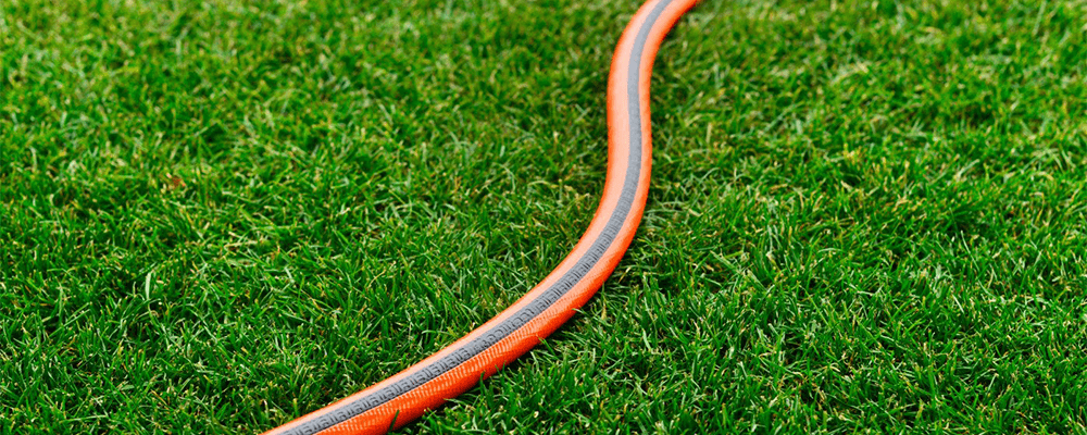 Wąż ogrodowy 5 warstwowy Orange ATSV Cellfast - w użyciu